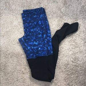 Alo Yoga Leggings Size Medium